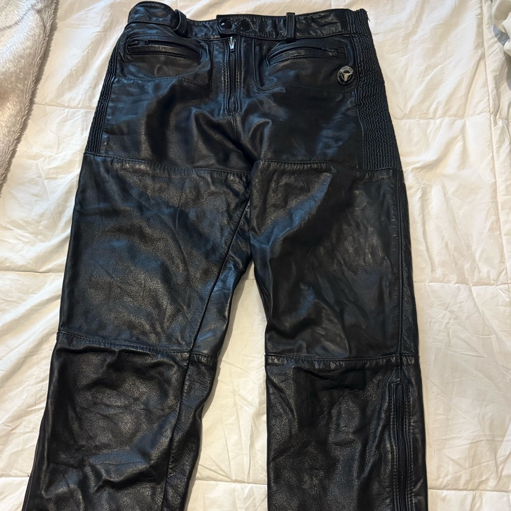 Men's Sleek Black Leather Skinny Pants